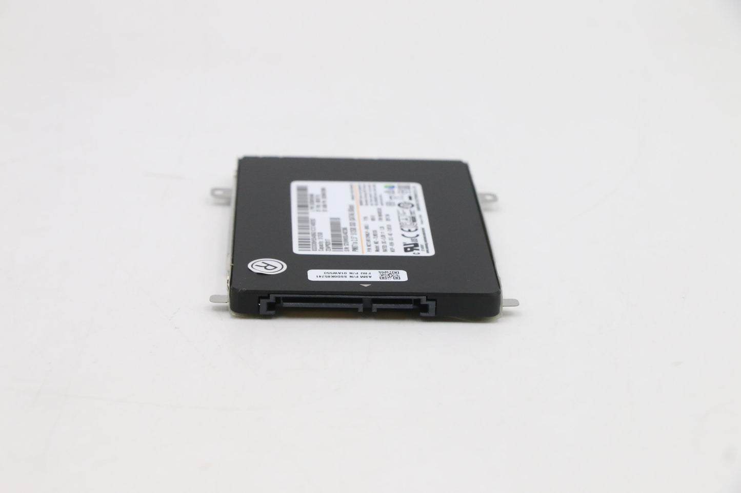 Lenovo Sd Solid State Drives - 01AW553
