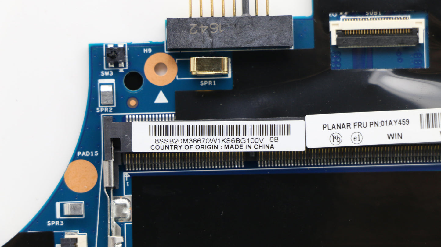 Lenovo Lsz-2 T560S I7-65 N16S N-Amt T - 01AY459