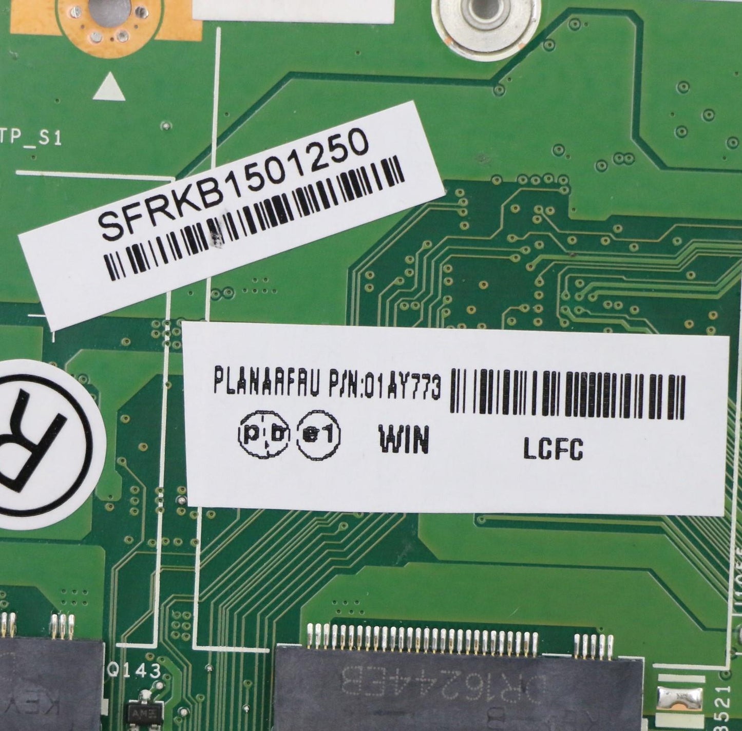 Lenovo Mb I7-6500U Namt Ytpm W/R Win - 01AY773