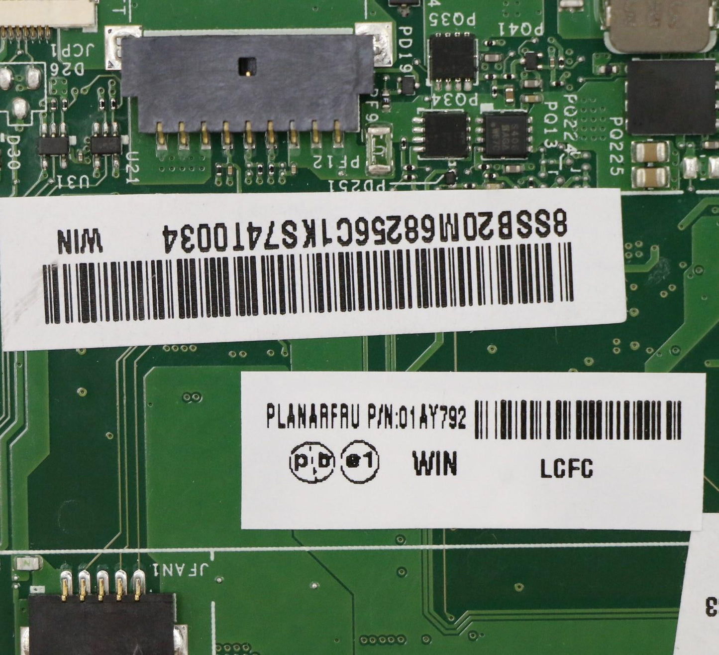 Lenovo Mb I7-6600U Yamt Ytpm W/R Win - 01AY792