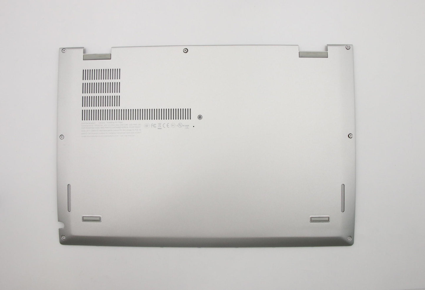 Lenovo D-Cover,W/Esd,Scr,Hook,Silver - 01AY912