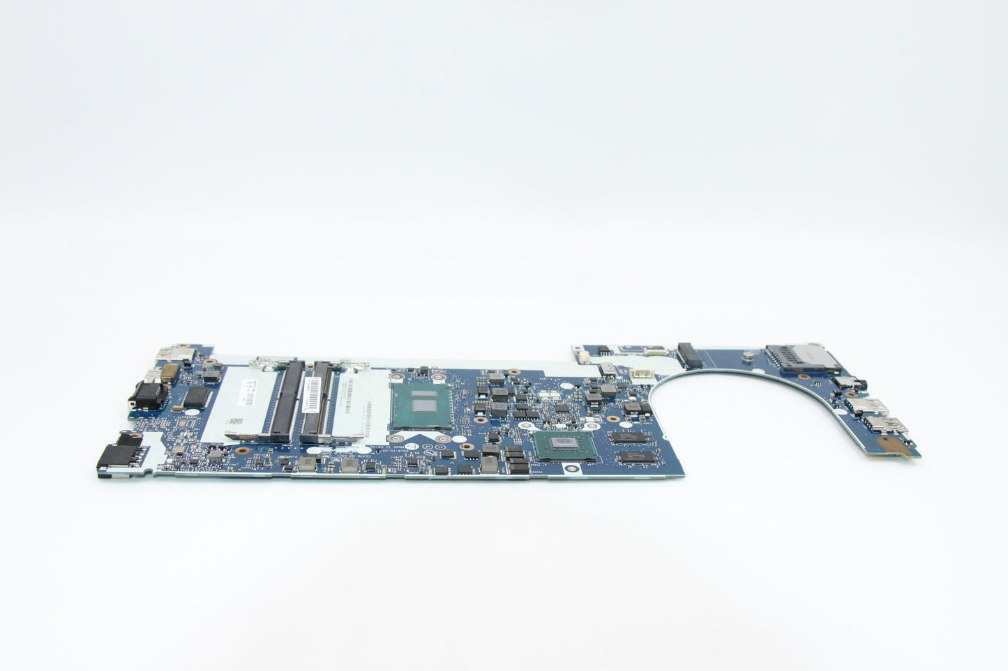 Lenovo Gtr I5 Kabylake Win Y-Tpm(Fw) - 01EN254