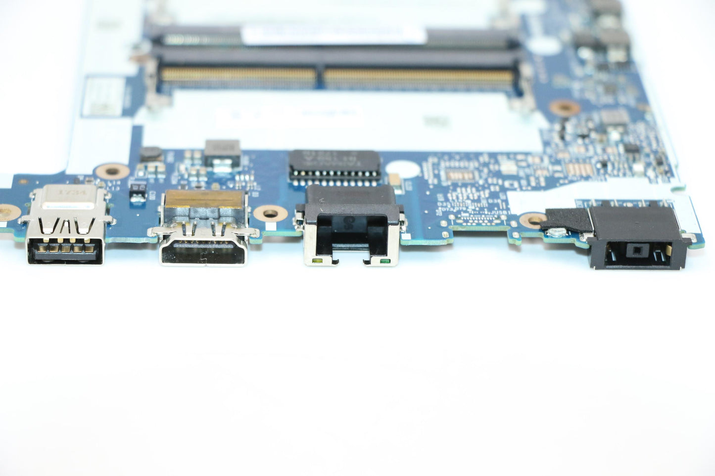 Lenovo Gtr I5 Kabylake Win Y-Tpm(Fw) - 01EN254