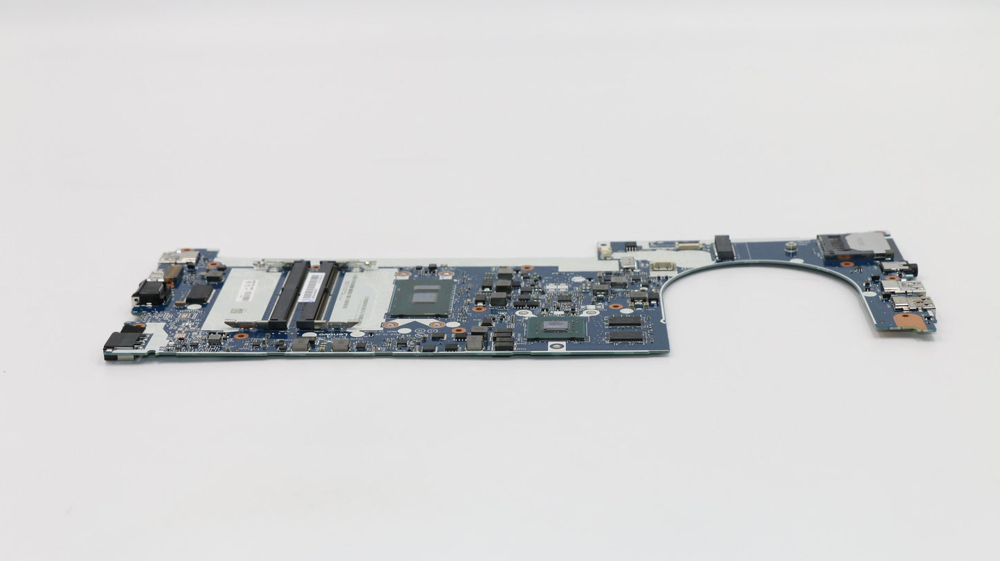 Lenovo Gtr I7 Kabylake Win Y-Tpm(Fw) - 01EN257