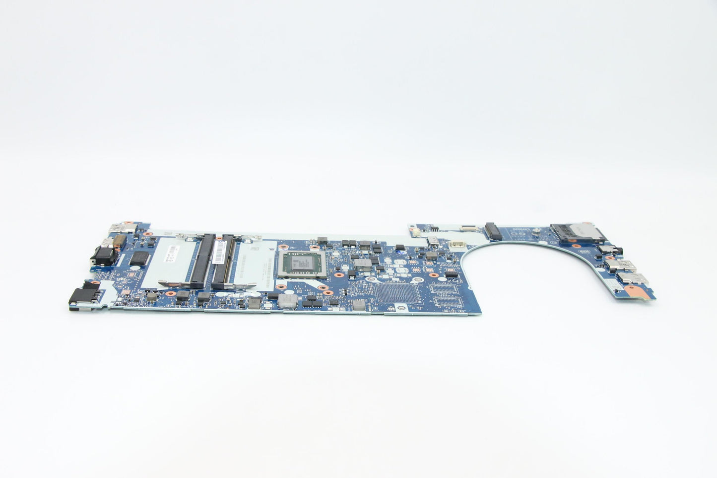 Lenovo A6-9500B,Apu,Win,Y-Tpm(Hw) - 01EN267