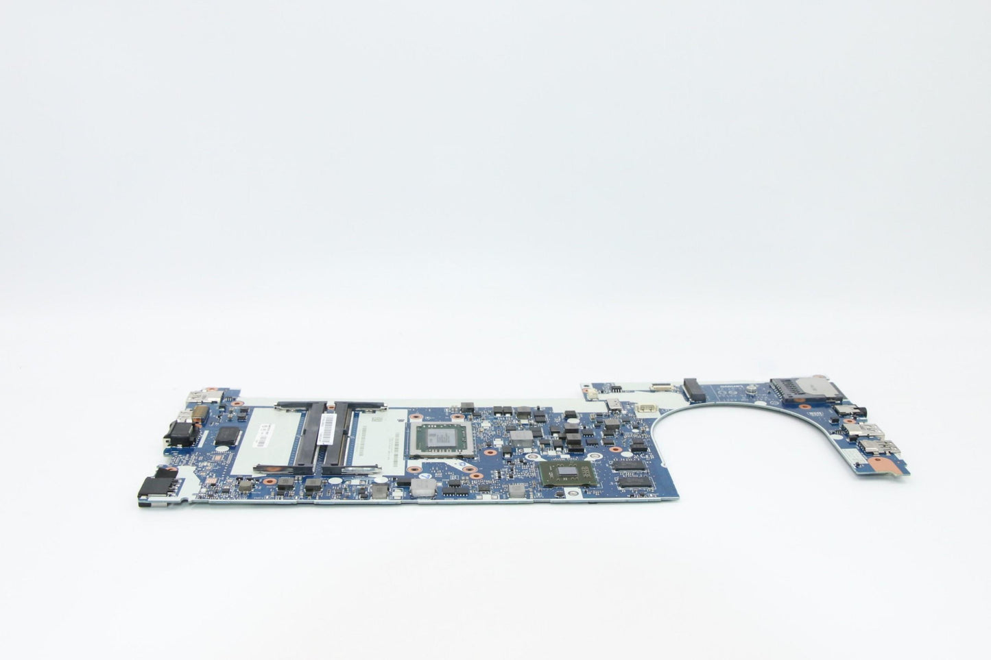 Lenovo A10-9600P,Apu 2Gb,Win,N-Tpm - 01EN272