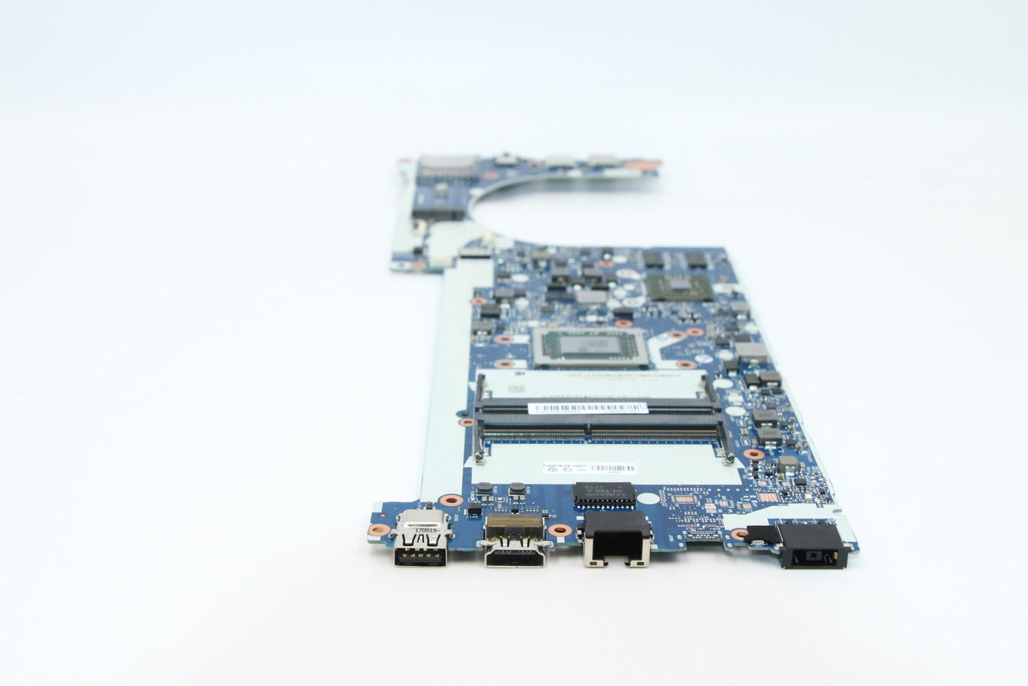 Lenovo A10-9600P,Apu 2Gb,Win,N-Tpm - 01EN272