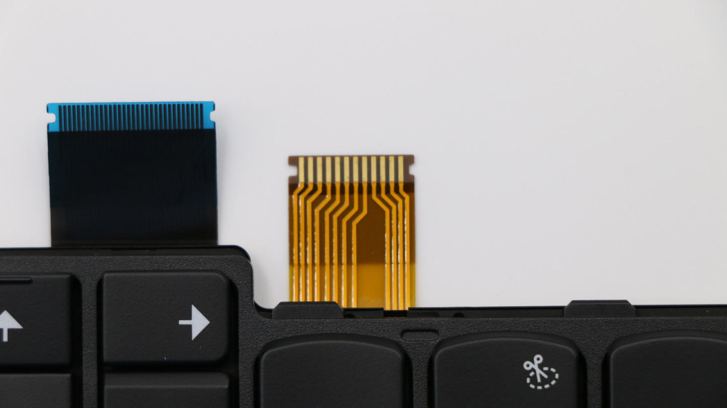 Lenovo Ps9 Kb(Can-Fra) 84, Bl, Cny, B - 01EN684