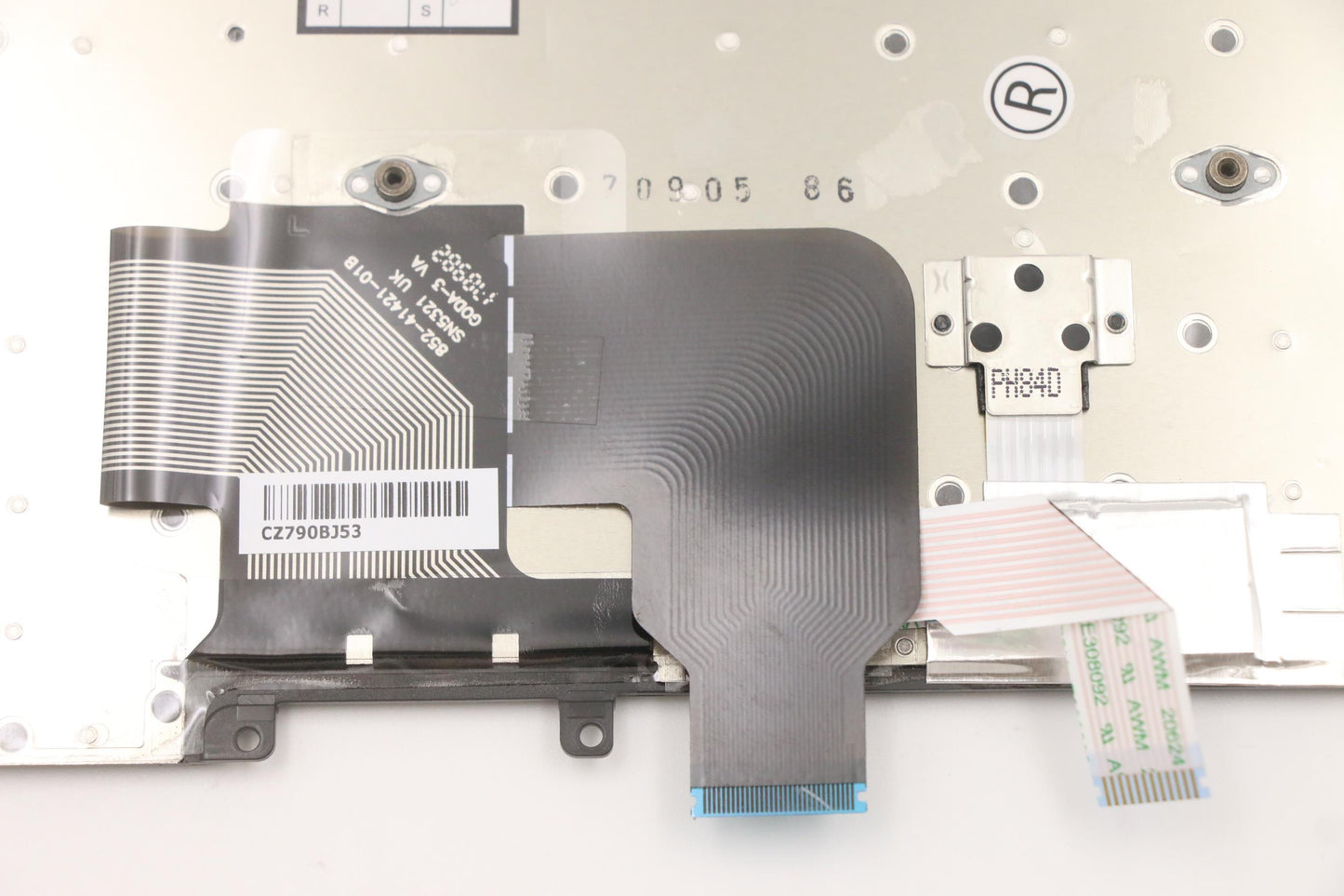 Lenovo Nb Keyboard Keyboard N/Bl Ltn - 01EP027