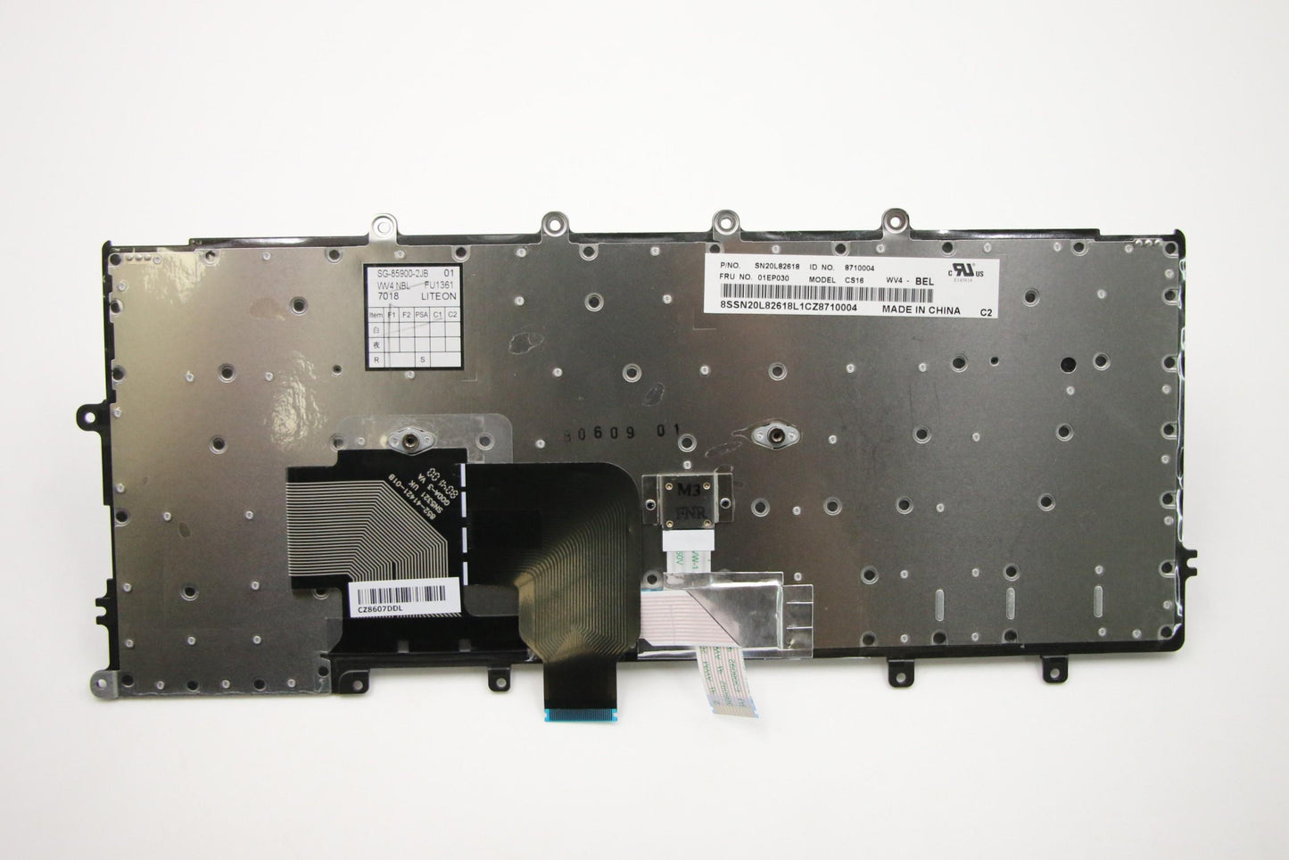 Lenovo Nb Keyboard Keyboard N/Bl Ltn - 01EP030