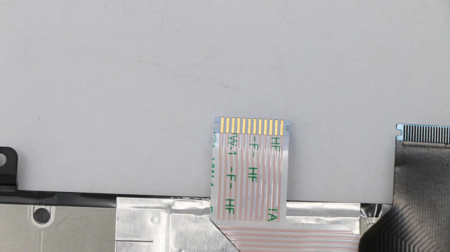 Lenovo Nb Keyboard Keyboard N/Bl Ltn - 01EP032
