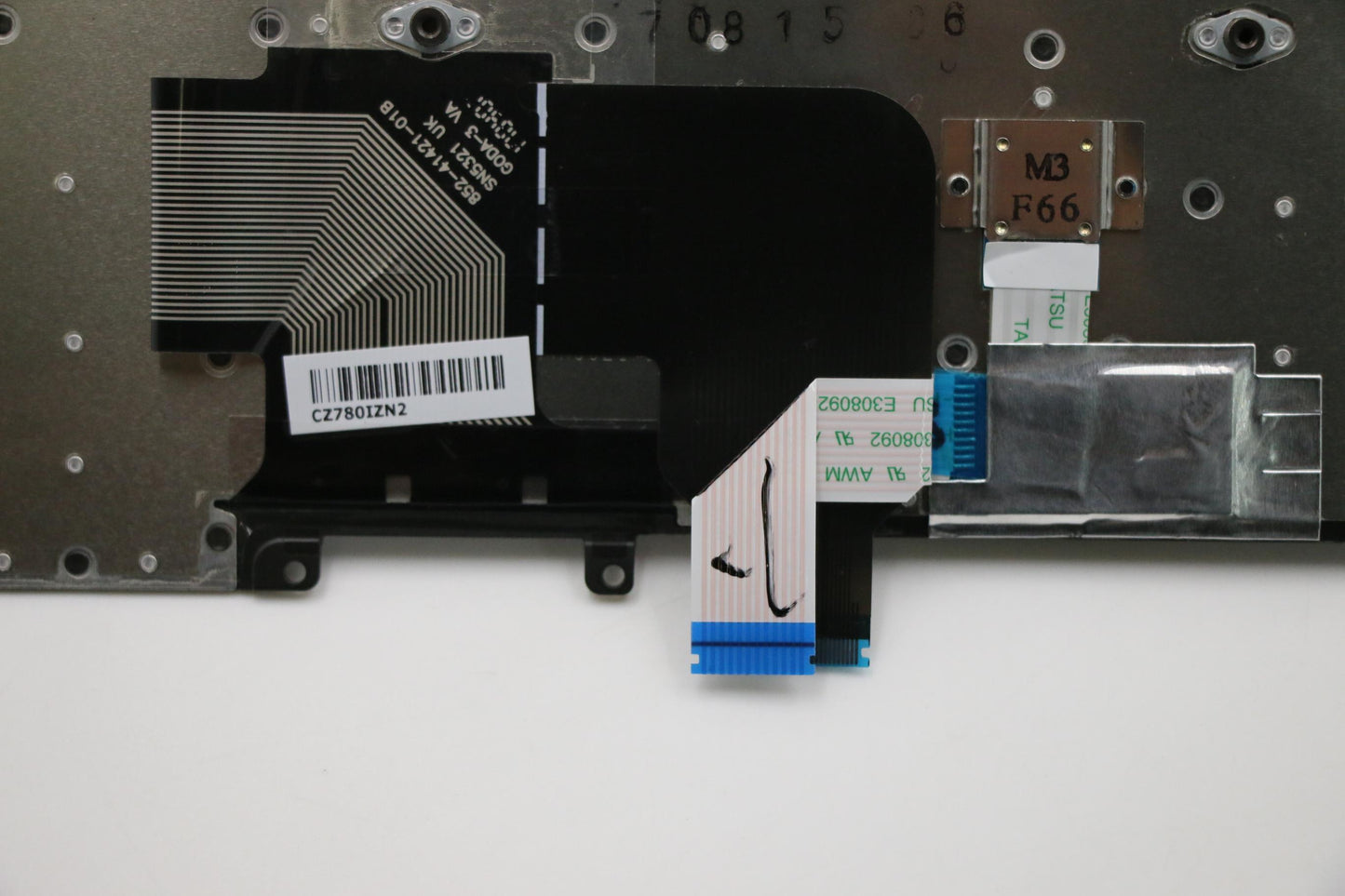 Lenovo Nb Keyboard Keyboard N/Bl Ltn - 01EP051