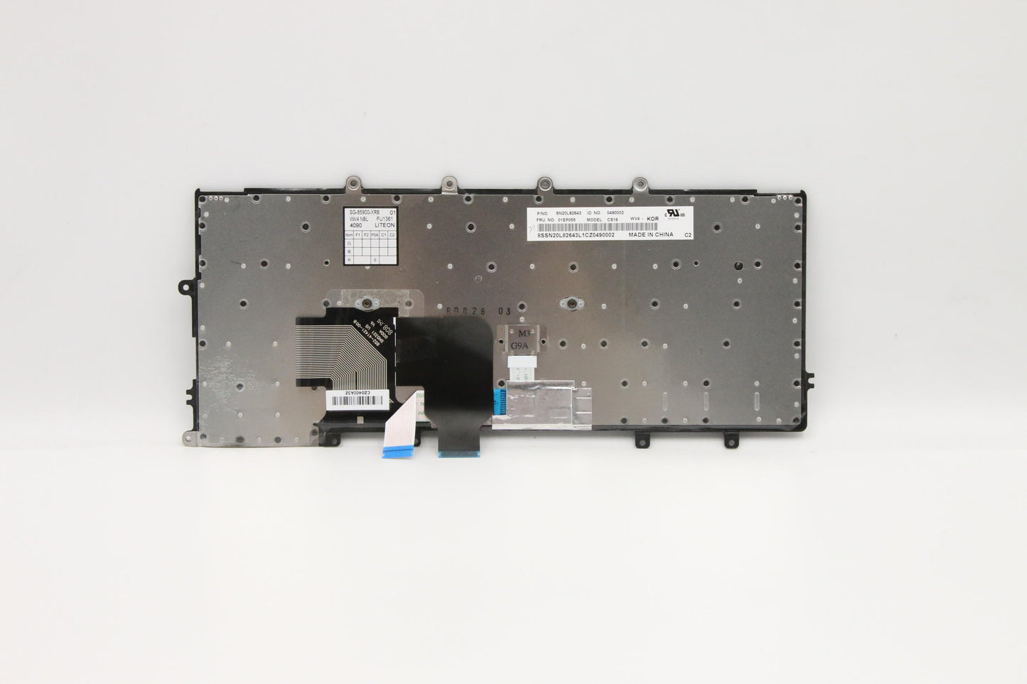 Lenovo Nb Keyboard Keyboard N/Bl Ltn - 01EP055