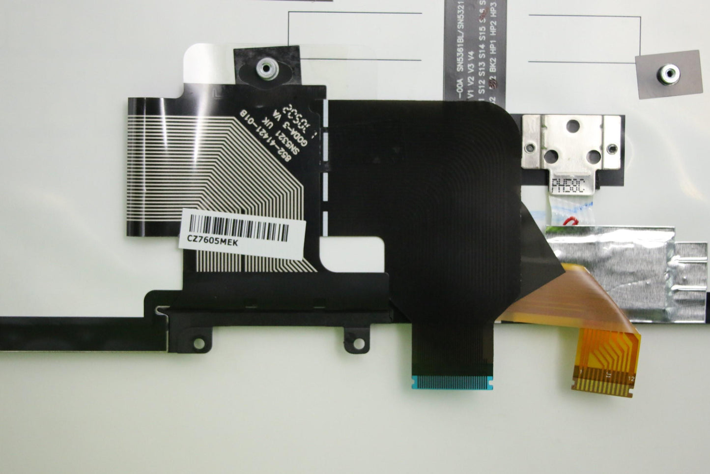 Lenovo Nb Keyboard Keyboard Bl Ltn Es - 01EP098