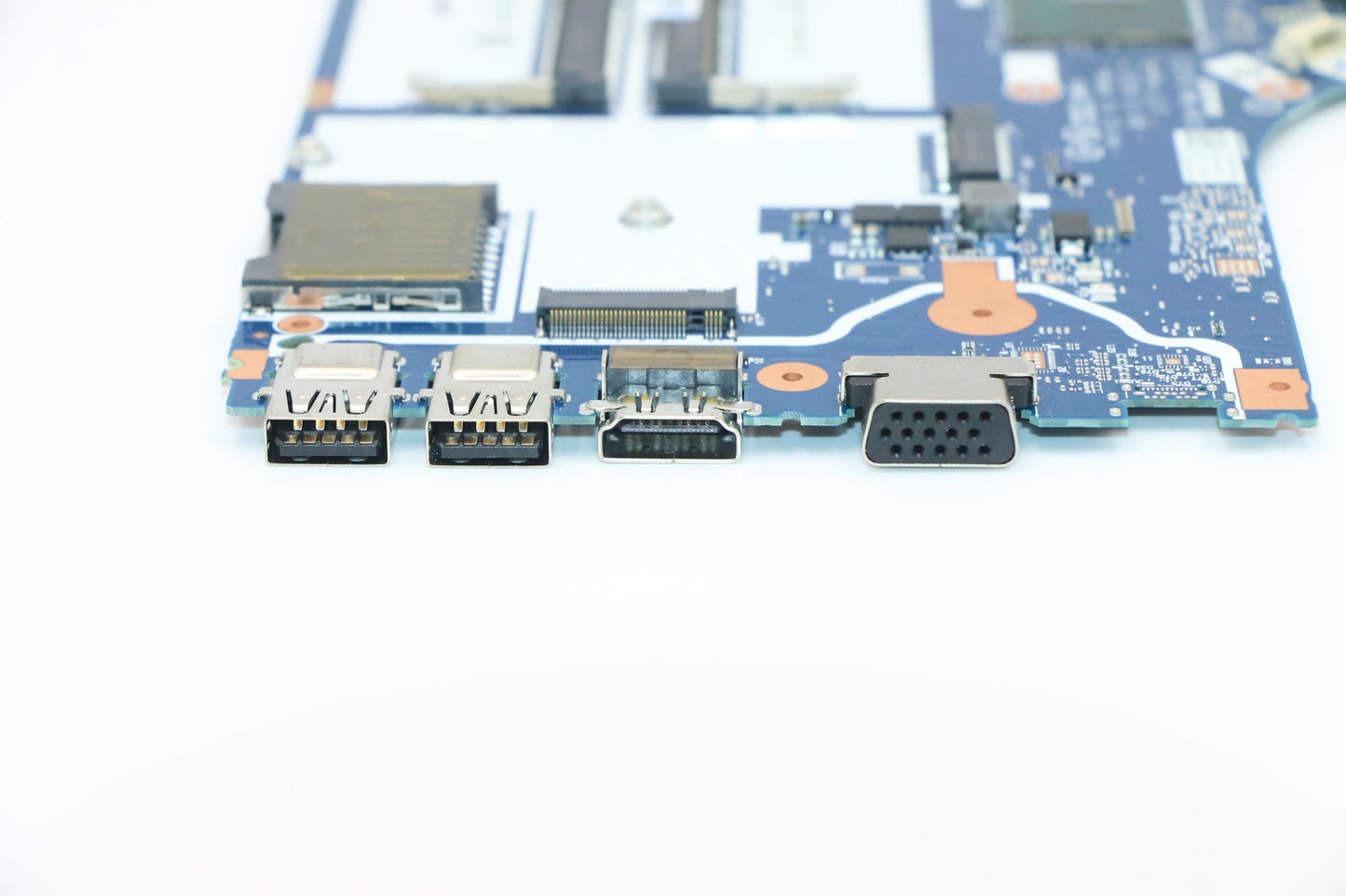 Lenovo I5Skylake Dis Win Tpm(Fw) - 01EP408