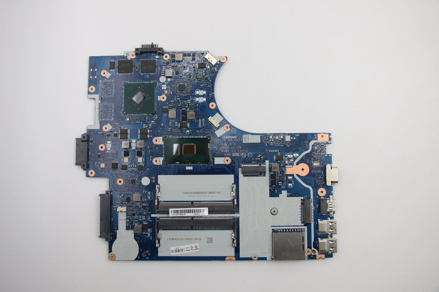 Lenovo I3Skylake Dis Nok N-Tpm - 01EP409