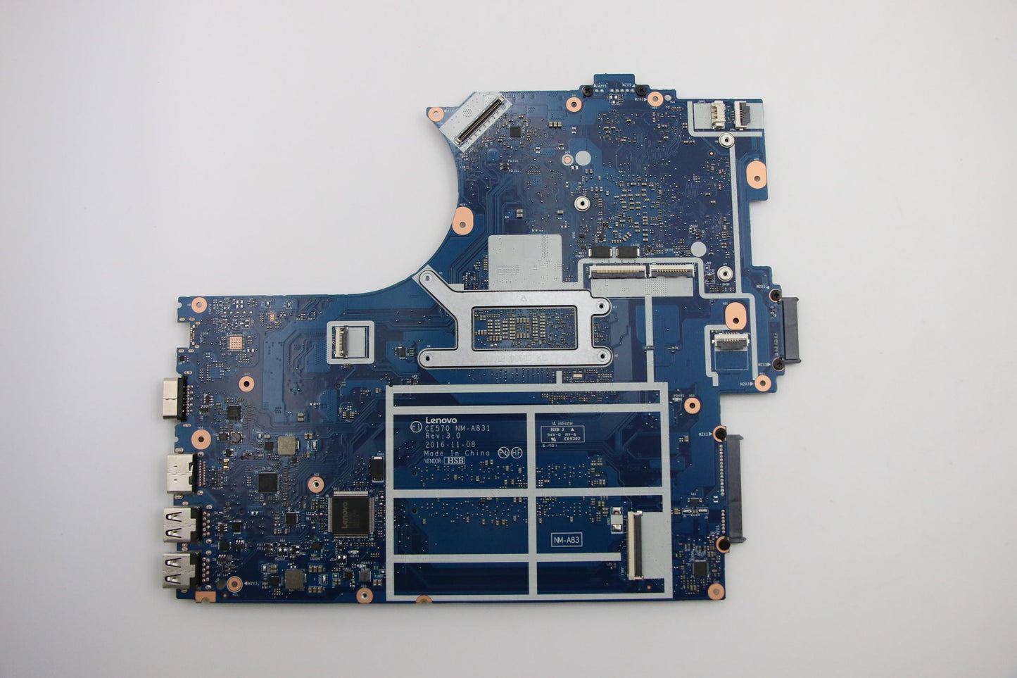 Lenovo I3Skylake Dis Nok N-Tpm - 01EP409