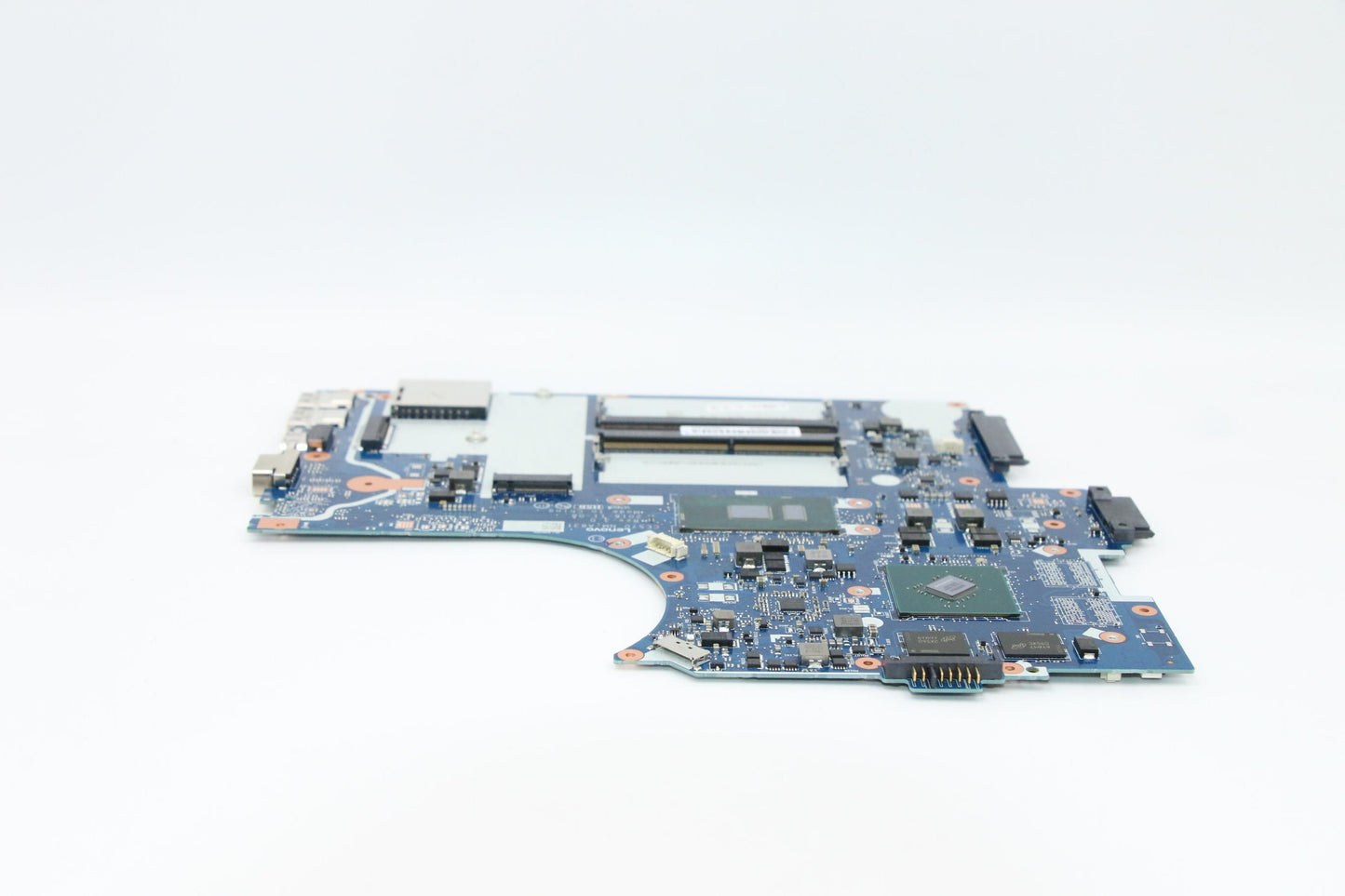 Lenovo I3Skylake Dis Nok N-Tpm - 01EP409