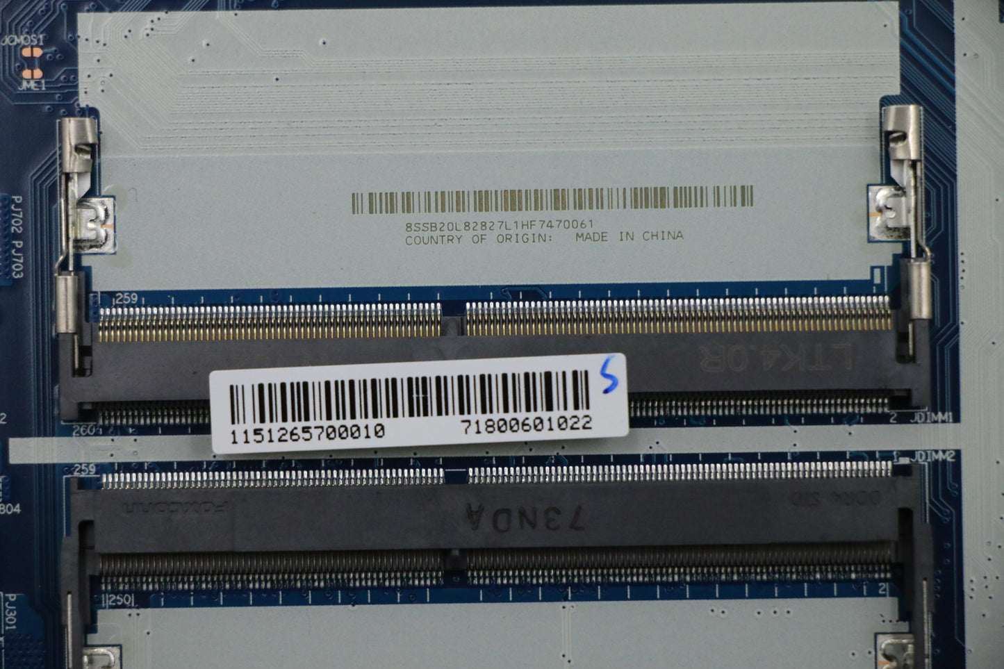 Lenovo I3Skylake Dis Nok N-Tpm - 01EP409