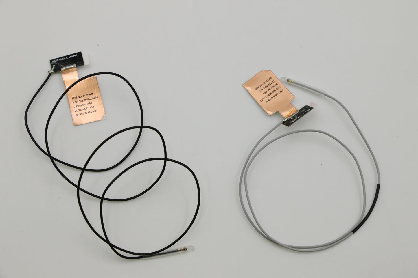 Lenovo Pack Antenna Wlan Main/Aux Ict - 01ER015