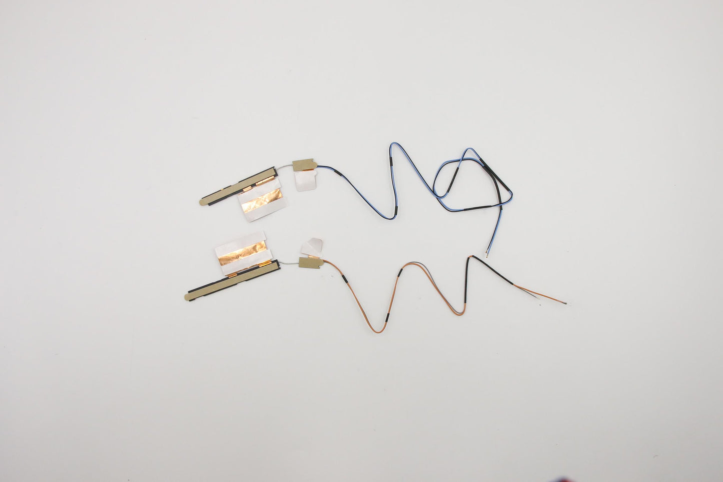 Lenovo Antenna Antenna Ww/Wlan Kit, T - 01ER100