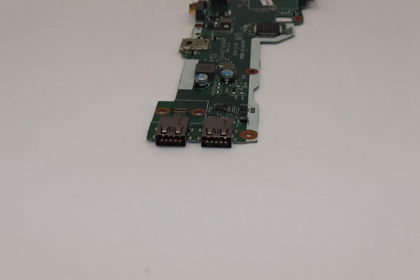 Lenovo Mb Uma I7 Vpro Qs Nok Yamt Ytp - 01ER225