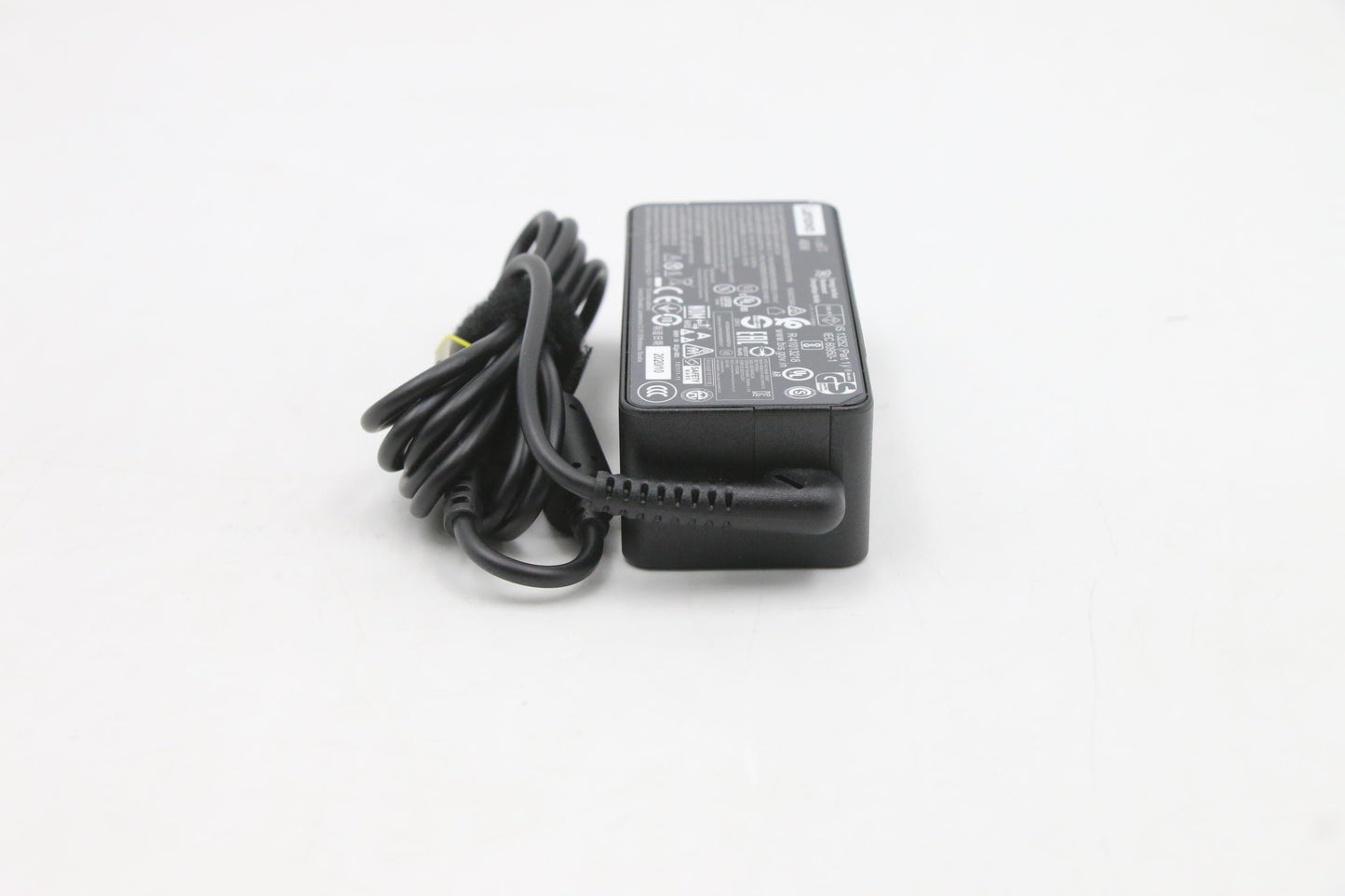 Lenovo Adlx45Ncc3A 20V2.25A Coo - 01FR047