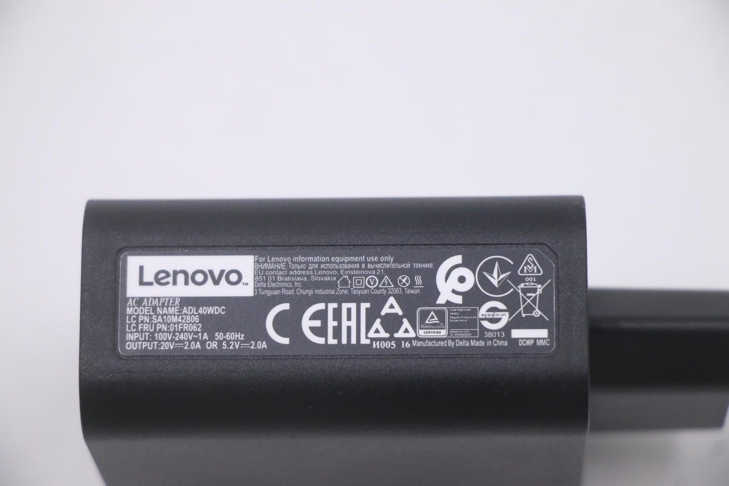 Lenovo Adl40Wdc 20V/5.2V 2A 40W Coo - 01FR062