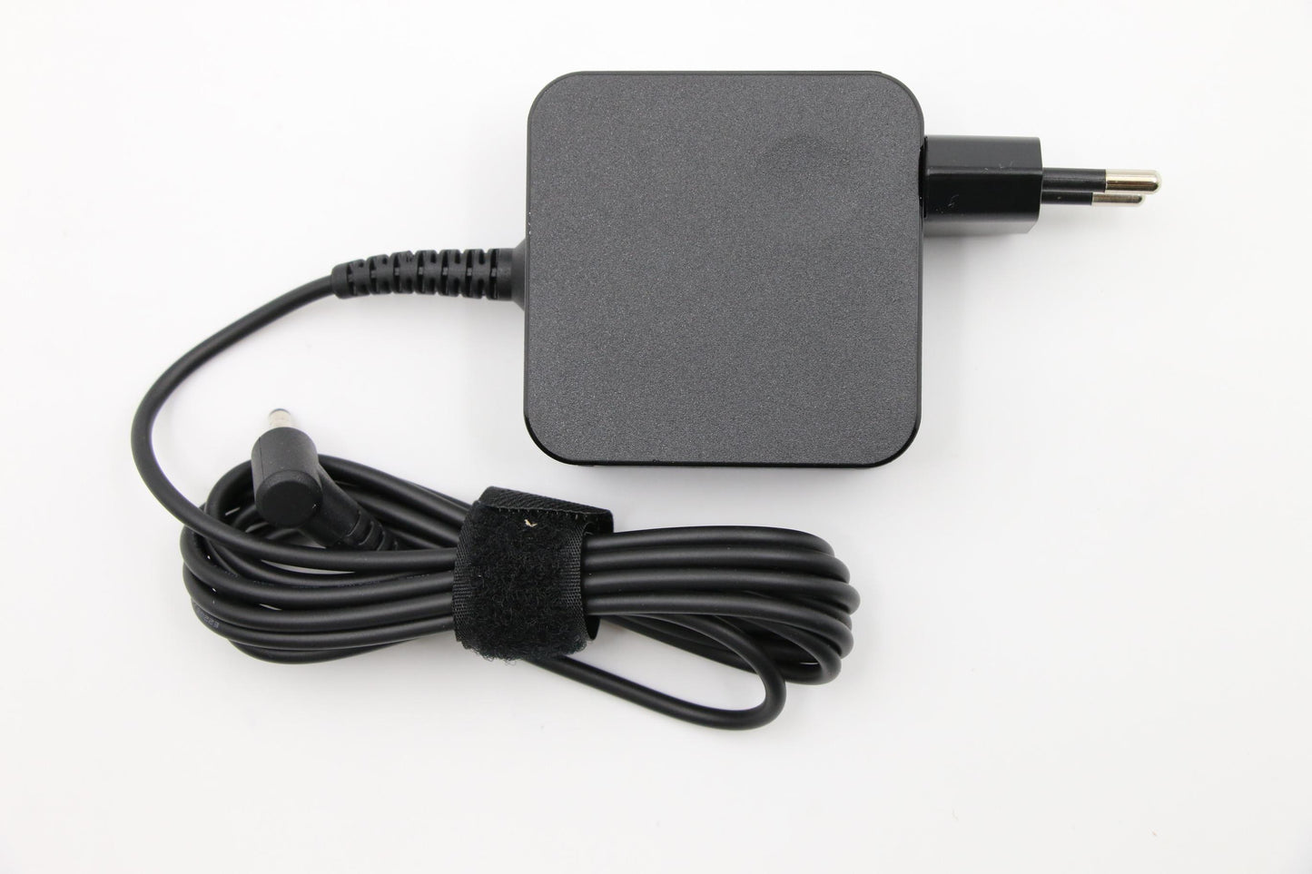 Lenovo (01FR021) 45W Compact Charger, Circular Design