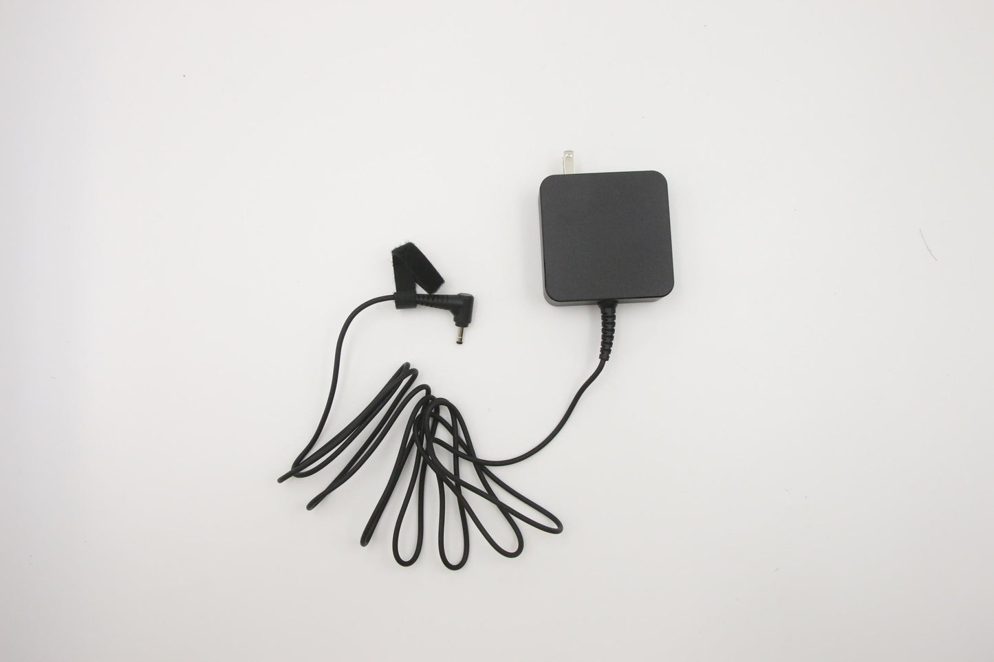 Lenovo Ac Adapter Adlx65Cdgu2A 20V3.2 - 01FR137