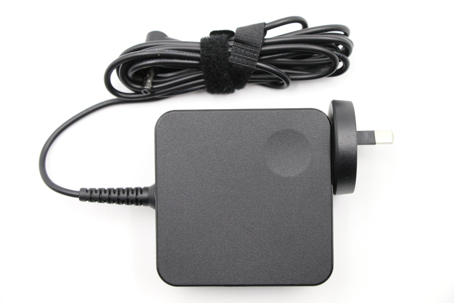 Lenovo Ac Adapter Adlx65Cdga2A 20V3.2 - 01FR141