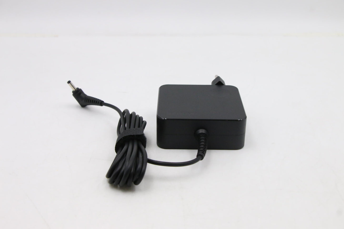 Lenovo Ac Adapter Adlx65Cdgb2A 20V3.2 - 01FR143
