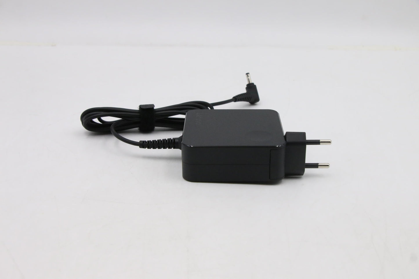 Lenovo Ac Adapter Adlx65Cdgb2A 20V3.2 - 01FR143