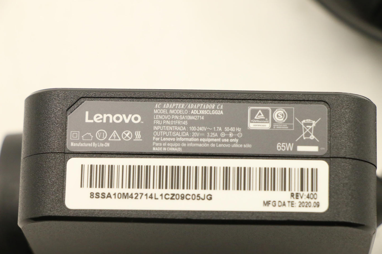 Lenovo (01FR145) Circular Adapter, 65W, 2P COO Black