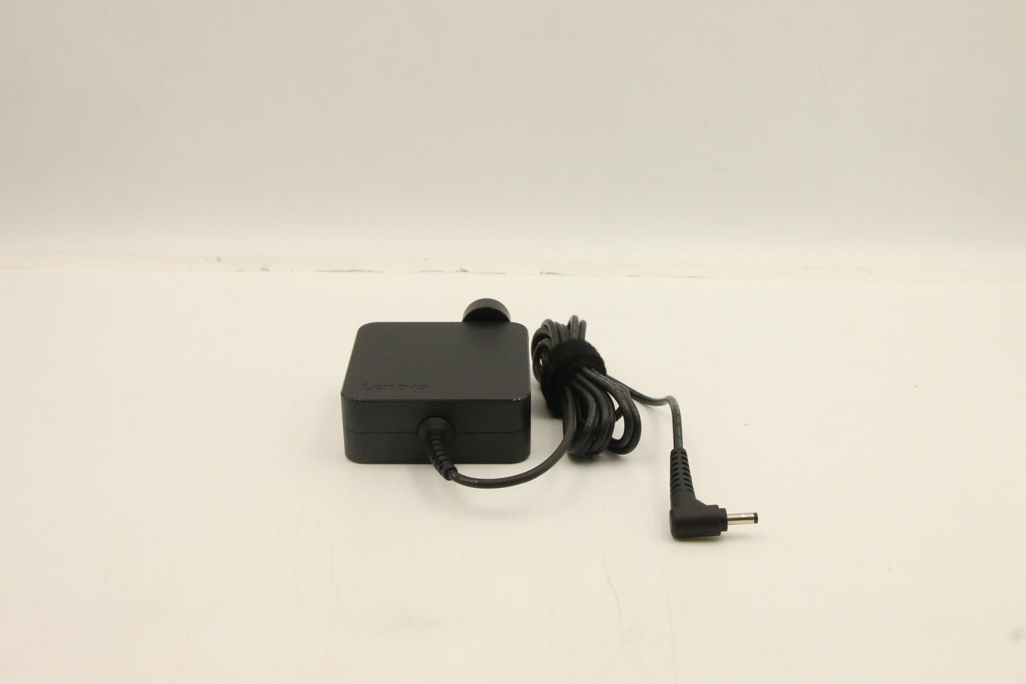Lenovo Ac Adapter Adlx65Clgi2A 20V3.2 - 01FR147