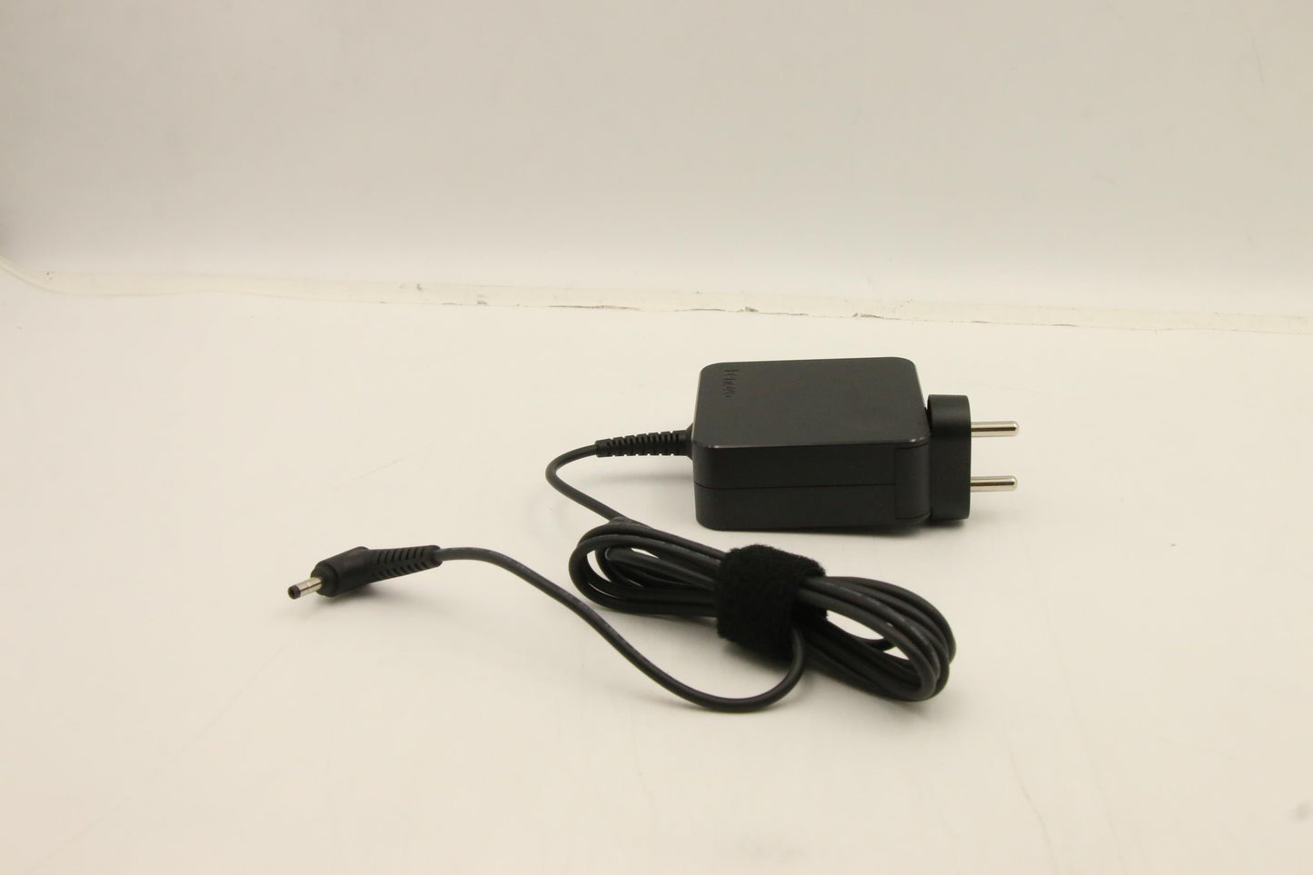 Lenovo Ac Adapter Adlx65Clgi2A 20V3.2 - 01FR147