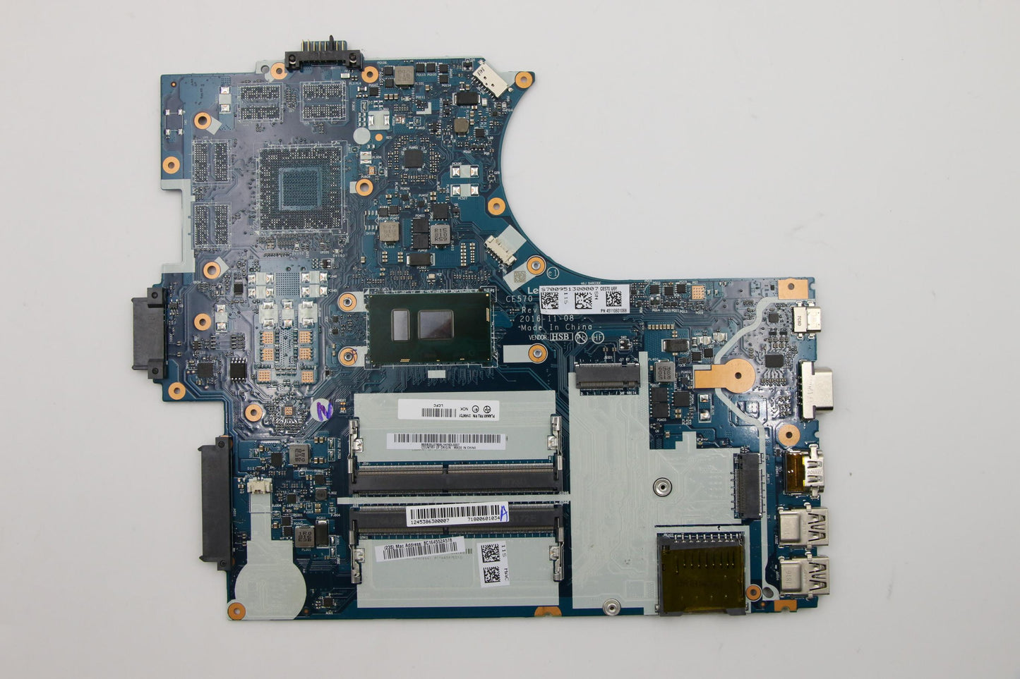 Lenovo I5-7200U,Uma,Nok,Y-Tpm - 01HW731