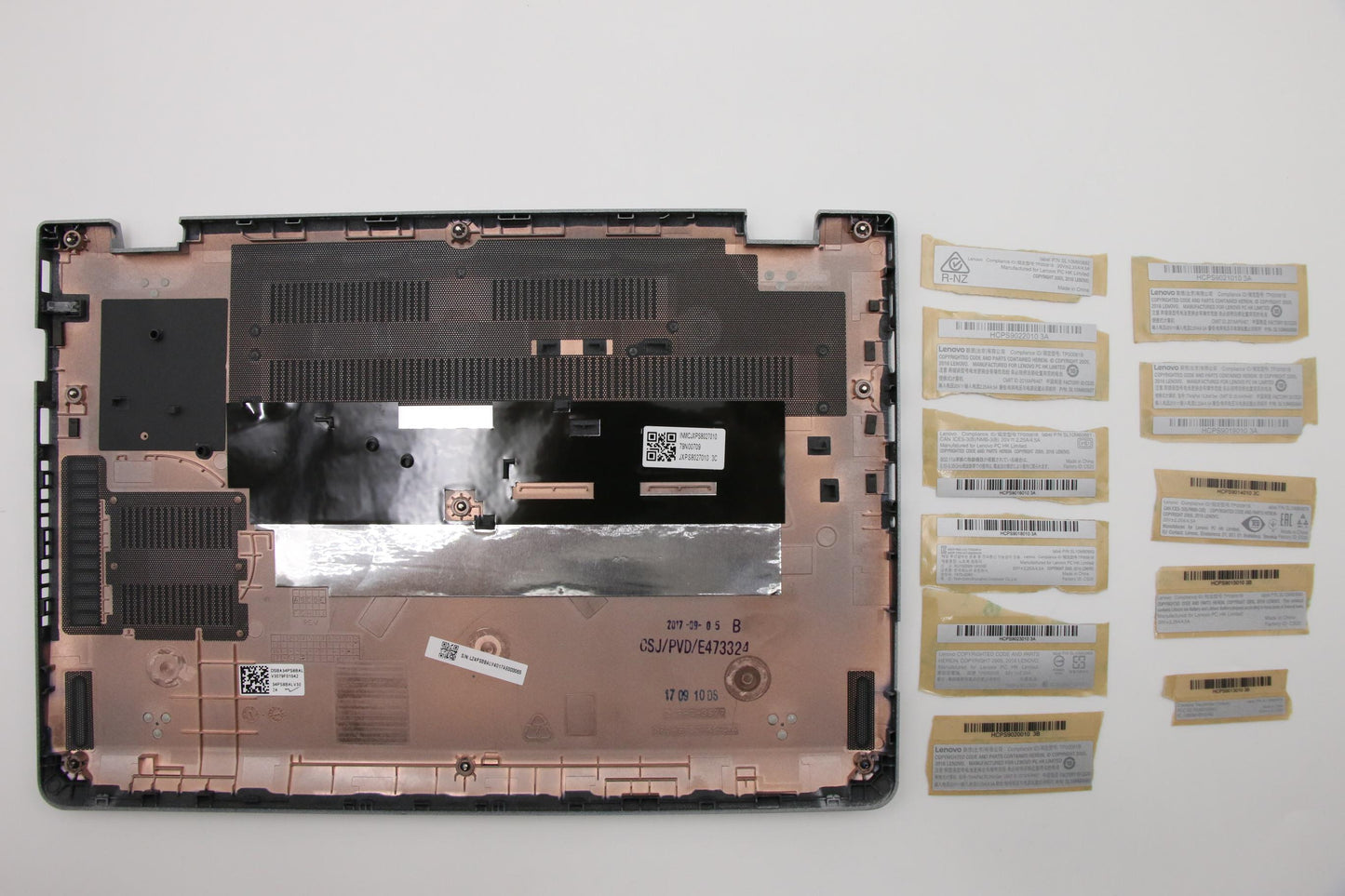 Lenovo D Cover Silver Asm - 01HW851