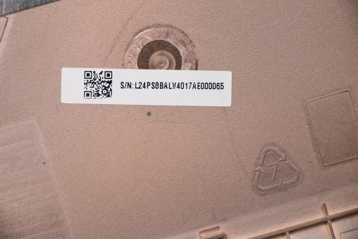 Lenovo D Cover Silver Asm - 01HW851