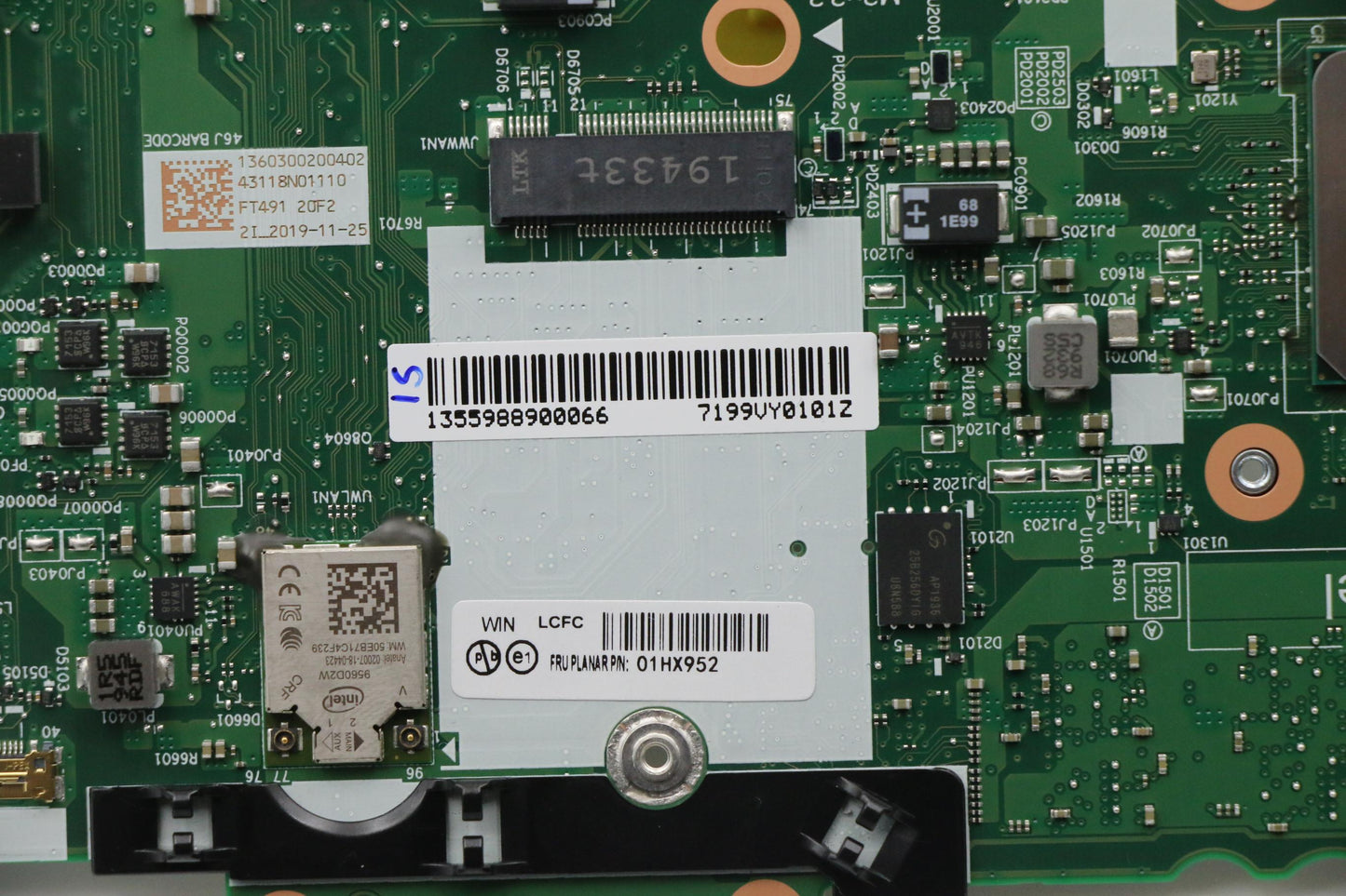 Lenovo Mb Win,I7-8665U,32Gb,Ya,Yt,Dt2 - 01HX952