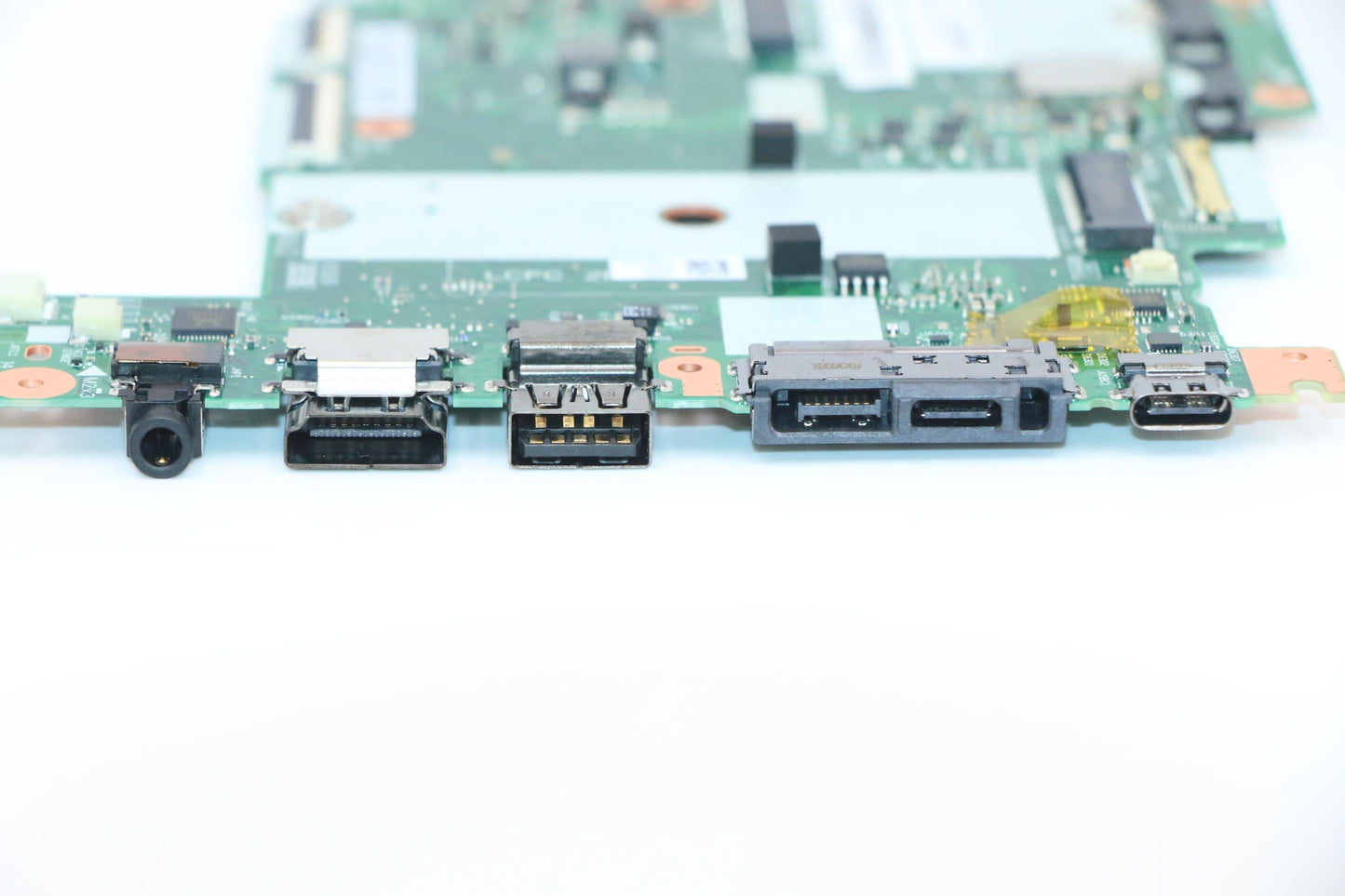 Lenovo Mb Nok,I7-8665U,32Gb,Ya,Yt,Ft2 - 01HX956