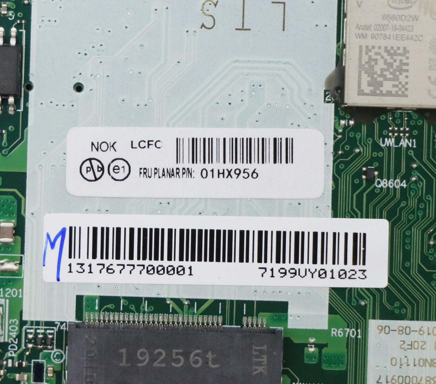Lenovo Mb Nok,I7-8665U,32Gb,Ya,Yt,Ft2 - 01HX956