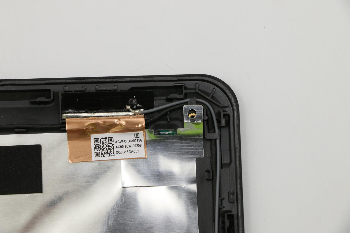 Lenovo A Cover Bkasmnt Chr W/W-Ant/C- - 01HY392
