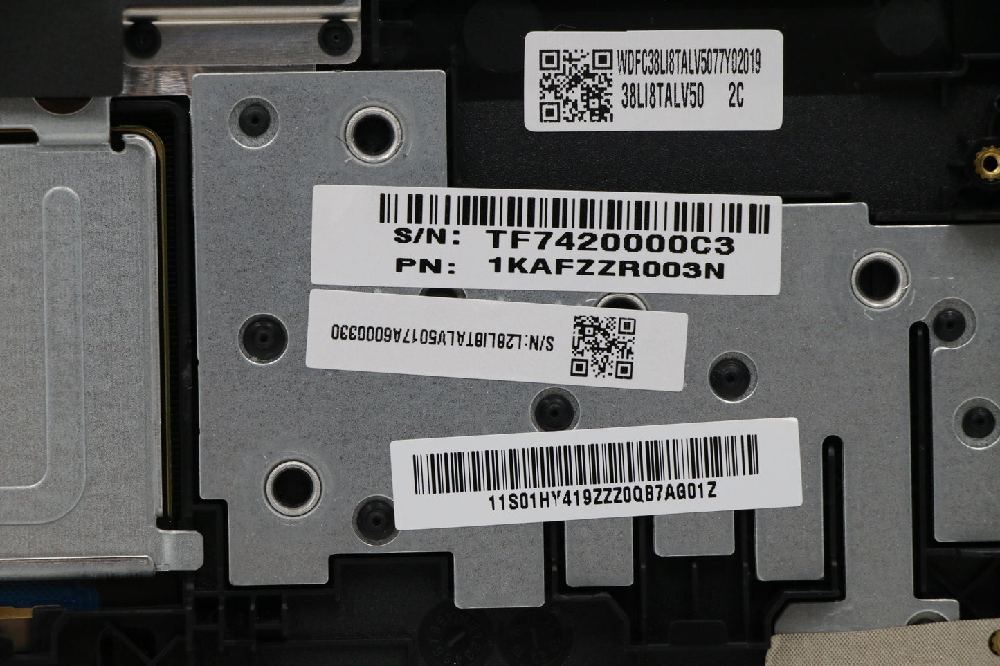 Lenovo Kbusengintw/Aeusymyoga - 01HY419