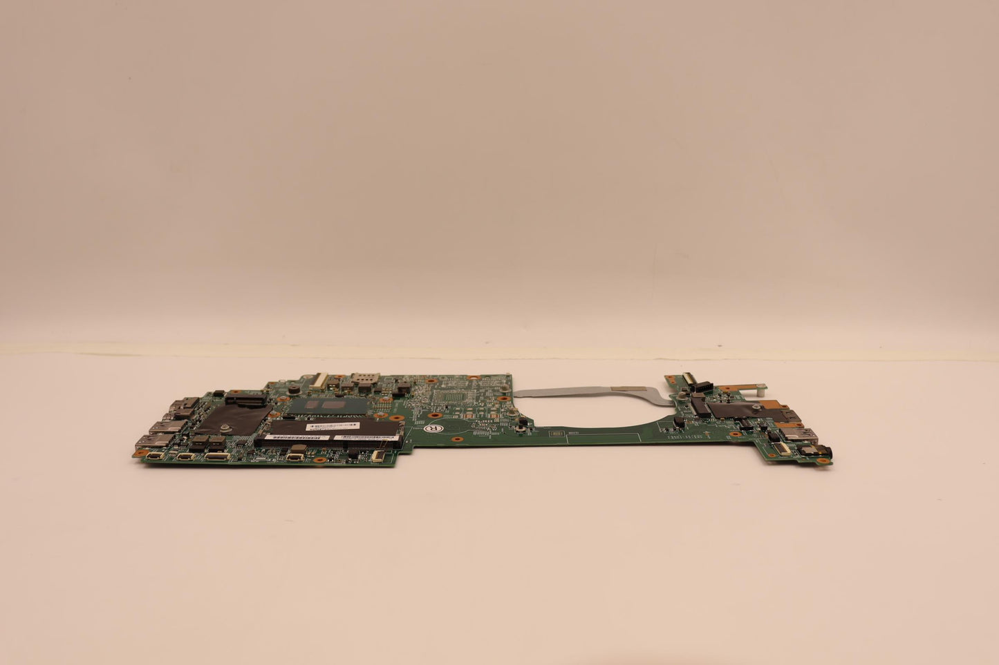 Lenovo Lcl-1 Mb Win I5-6200U Uma Yt N - 01HY662