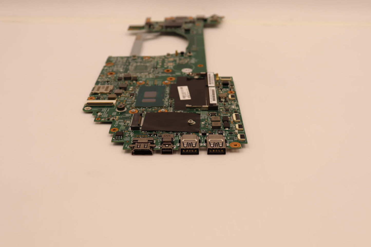 Lenovo Lcl-1 Mb Win I5-6200U Uma Yt N - 01HY662