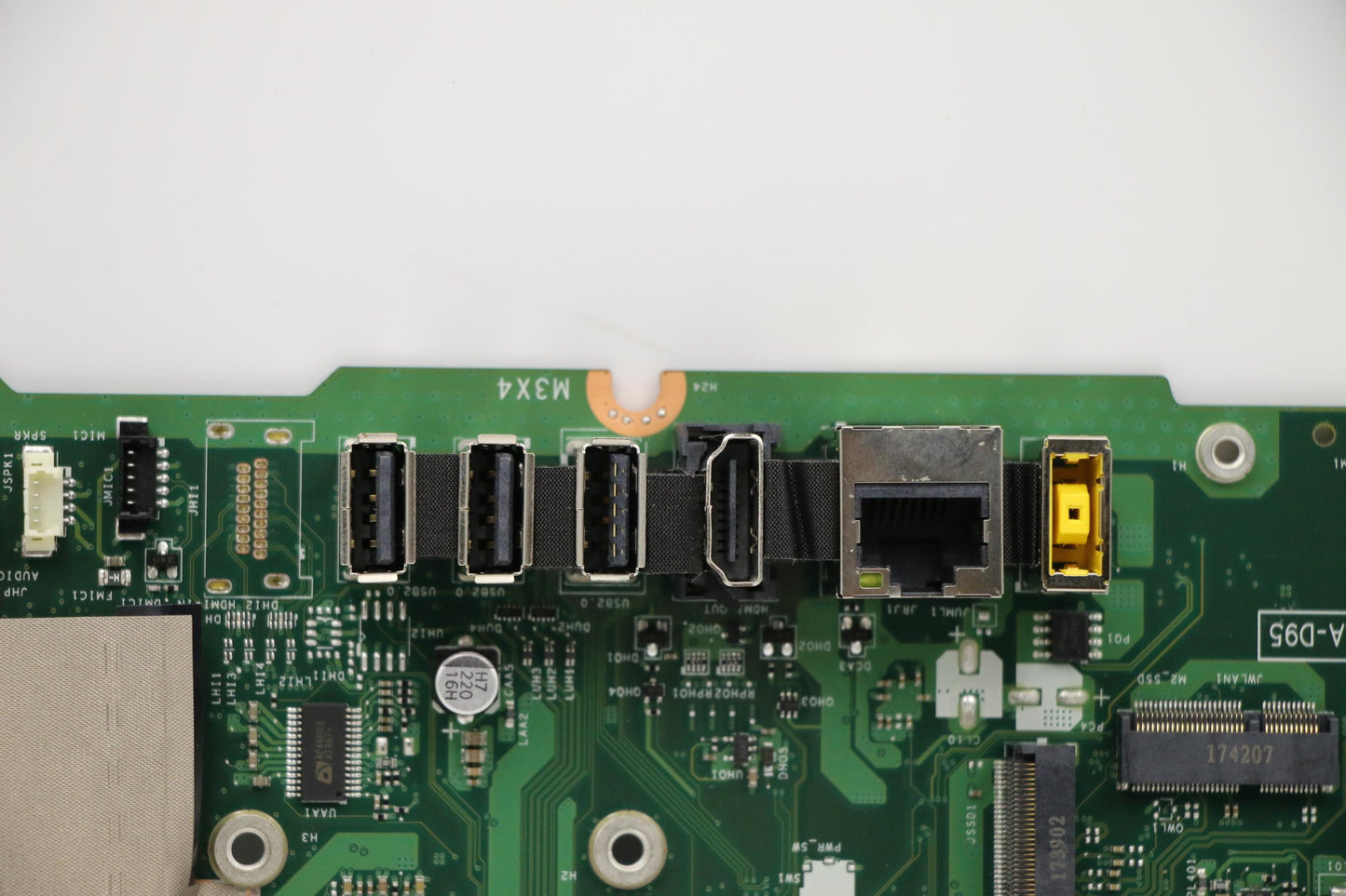 Lenovo Mb Uma Hdmi-Out W/Rtc Win - 01LM042