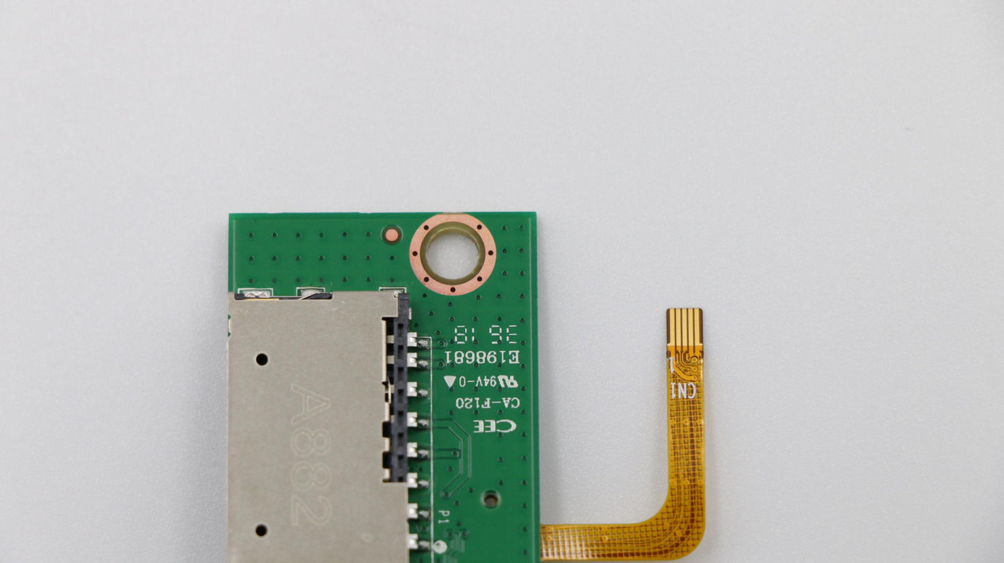 Lenovo U Montana Card Reader Card Mp - 01LM702