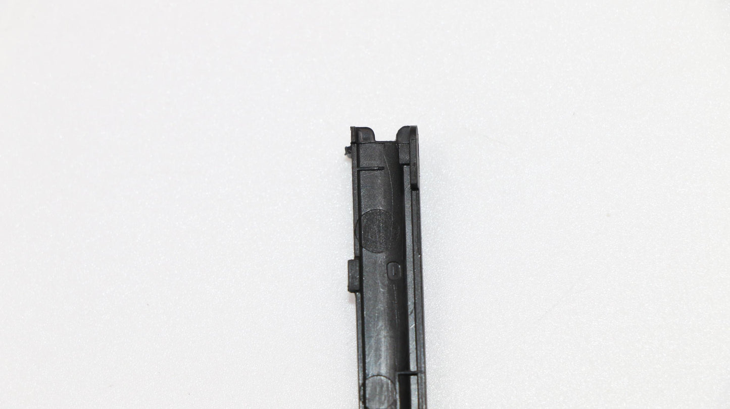 Lenovo Case Front Bezel Cover Bottom - 01LV482