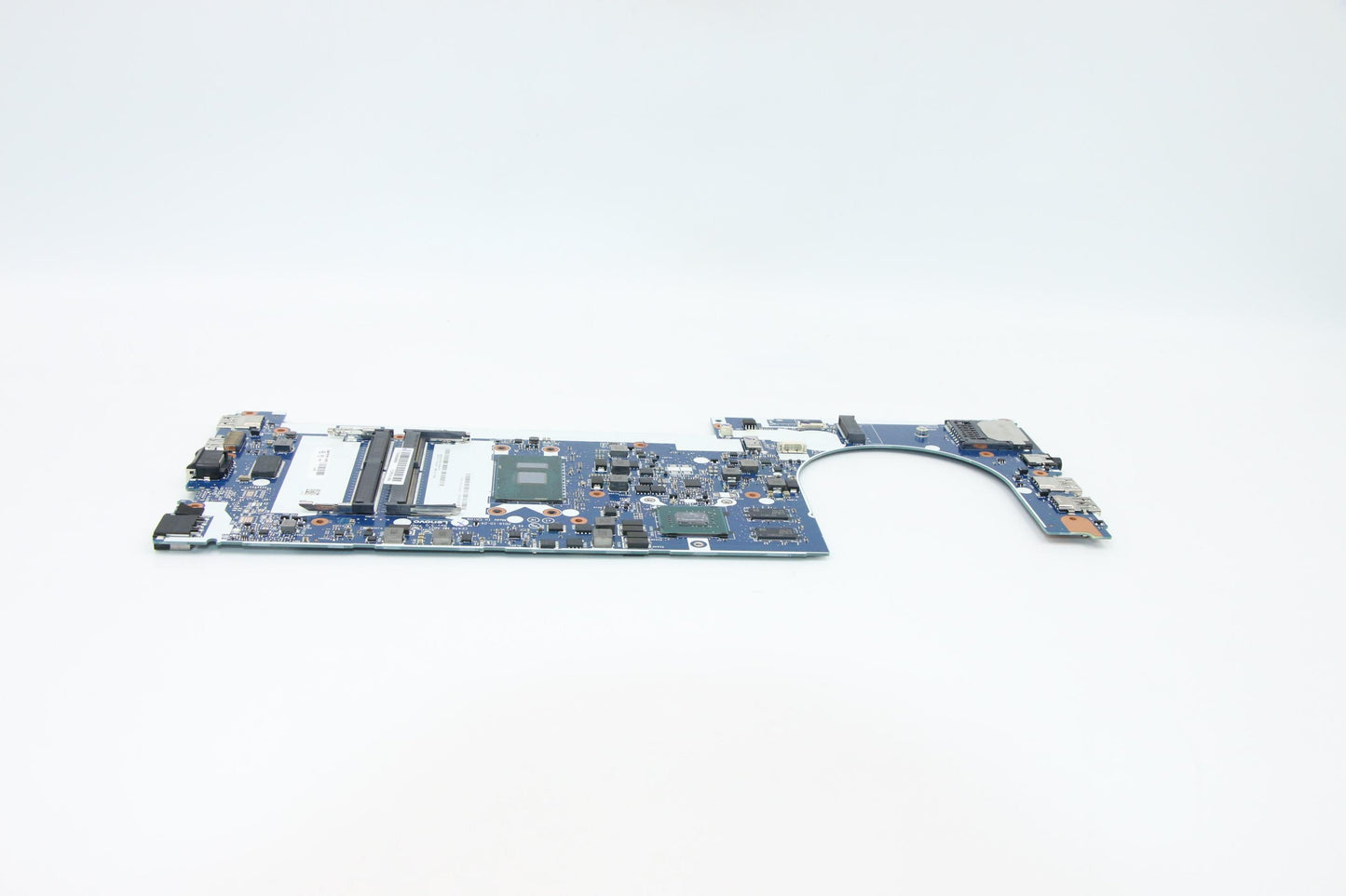 Lenovo I5-6300U 920Mx 2G Ddr3 Win Nt - 01LW120
